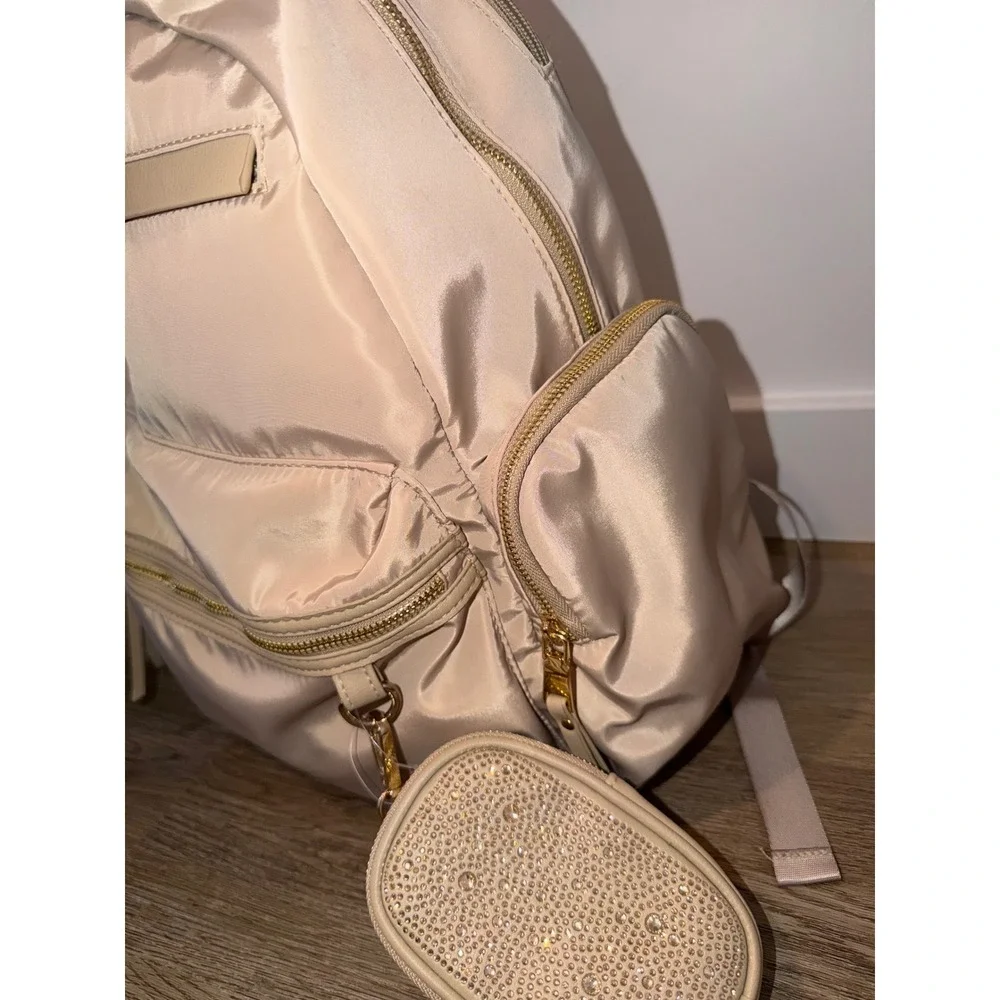 Women backpack 18.5